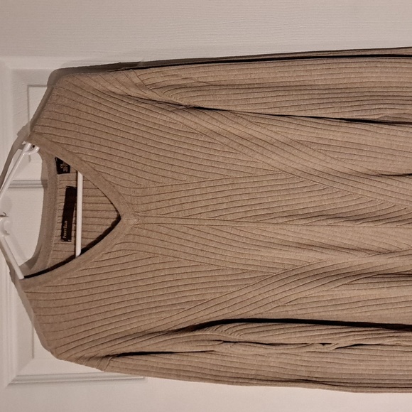 Perry Ellis sweater in light brown size XXL. - Picture 2 of 13